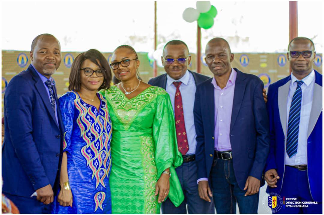 DECOUVREZ, A TRAVERS UNE SERIE D'IMAGES, LES DEUX JOURNEES DE REFLEXION ET DE CELEBRATION ORCHESTREES PAR LA PAROISSE UNIVERSITAIRE NOTRE-DAME DE LA SAGESSE (NODASA), EN COLLABORATION AVEC L’UNIVERSITE DE KINSHASA ET L’INSTITUT SUPERIEUR DES TECH
