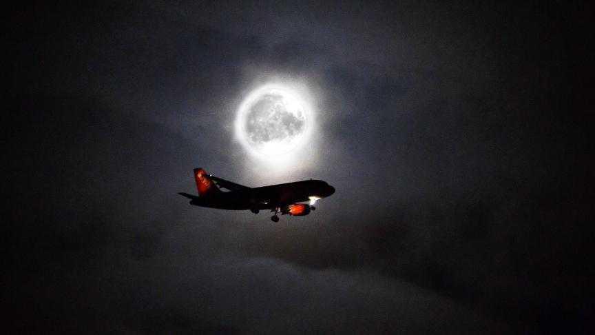 Couvre-feu de 23h à 6h à l’aéroport : le ministre botte en touche. Couvre-feu de 23h à 6h à l’aéroport : le ministre botte en touche.