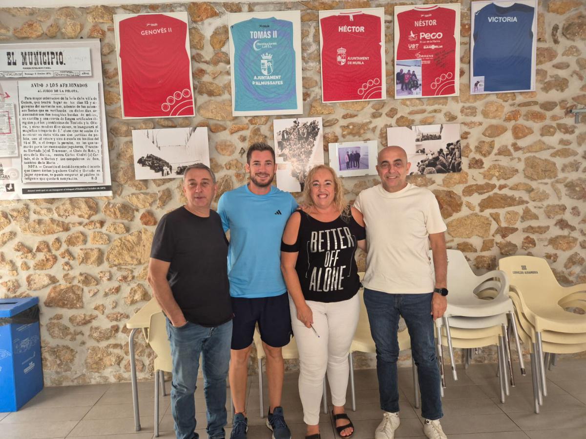 Ondara acoge el inicio del proyecto 'Pilota a les Trobades d'Escoles Valencianes' Ondara acoge el inicio del proyecto 'Pilota a les Trobades d'Escoles Valencianes'