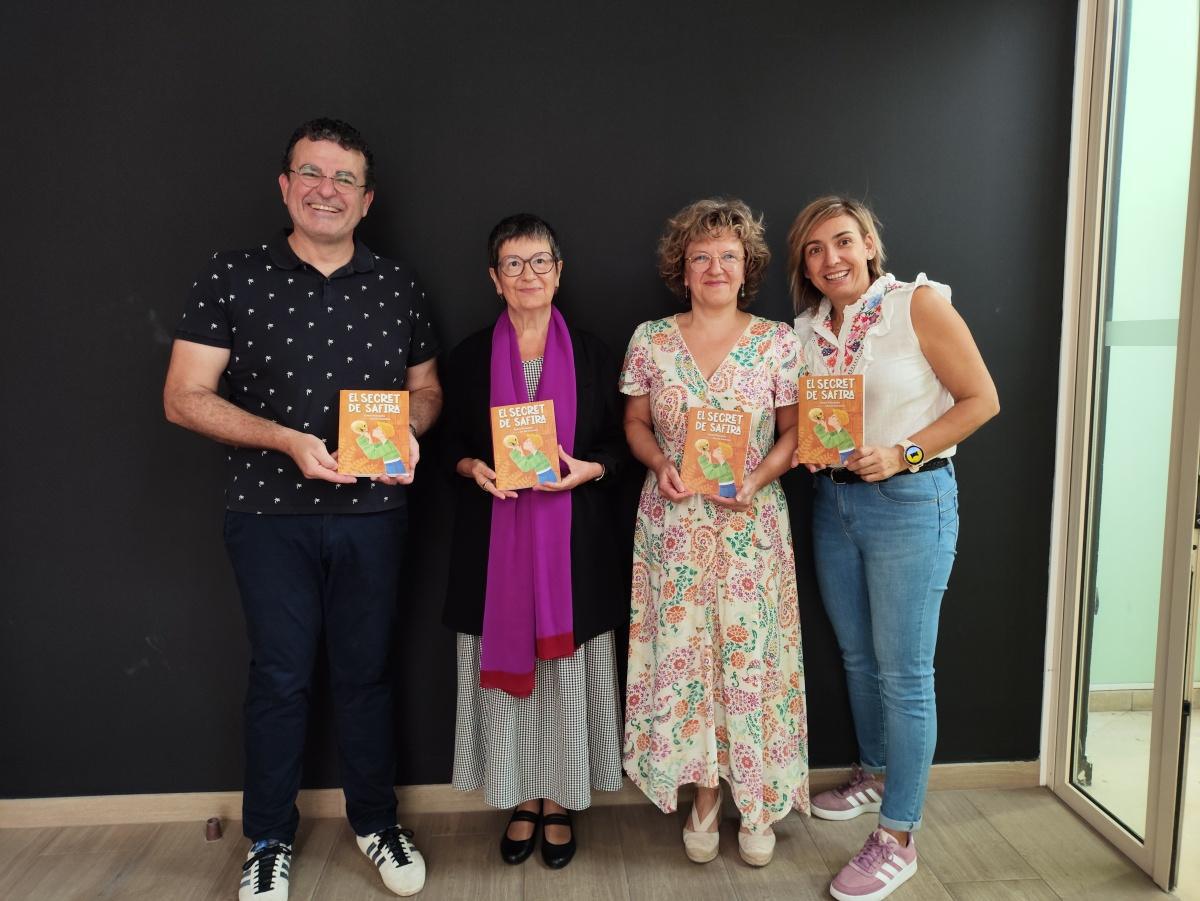 Ester Vizcarra gana el VII Premio de Narrativa Infantil-Juvenil en valenciano Ciutat de Dénia Ester Vizcarra gana el VII Premio de Narrativa Infantil-Juvenil en valenciano Ciutat de Dénia