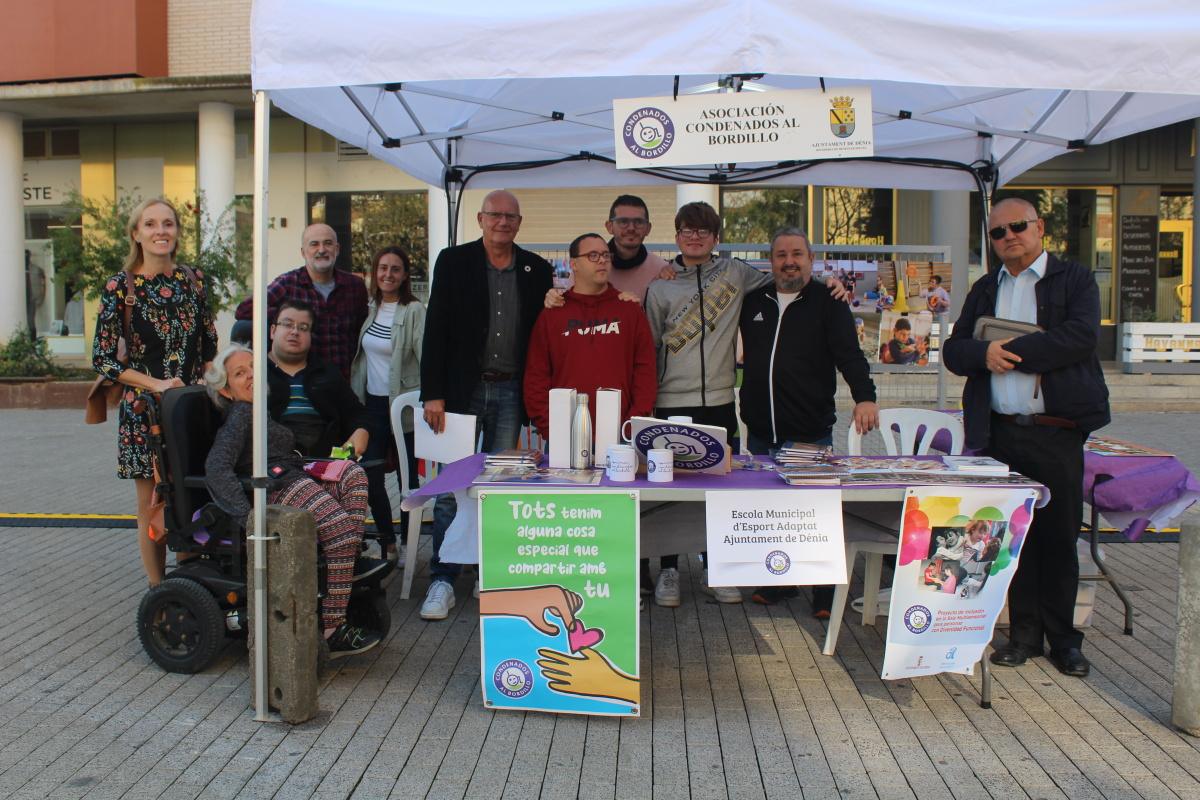 Éxito de participación de la Feria de Asociaciones en Dénia Éxito de participación de la Feria de Asociaciones en Dénia