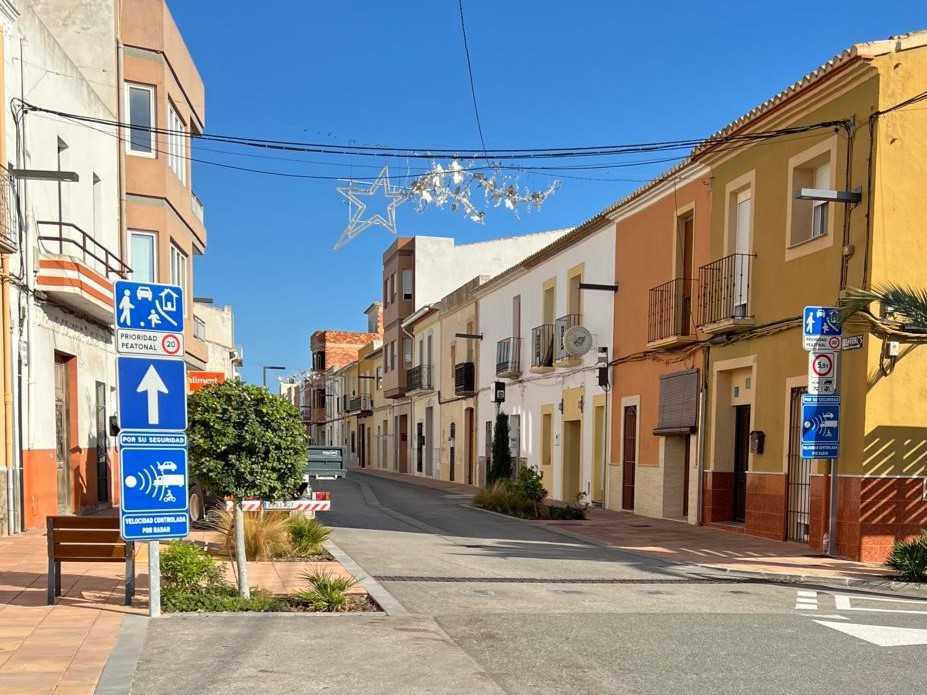 Benitatxell instala radares para controlar la velocidad Benitatxell instala radares para controlar la velocidad