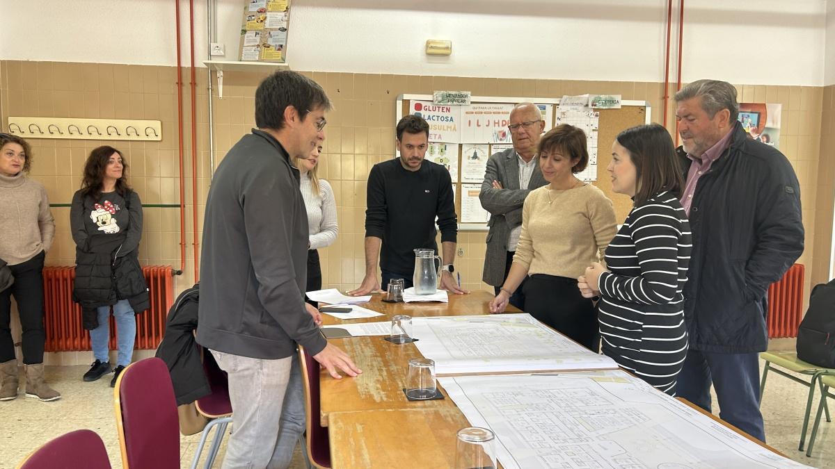 El Colegio Raquel Payà de Dénia ha presentado los planos del futuro centro El Colegio Raquel Payà de Dénia ha presentado los planos del futuro centro