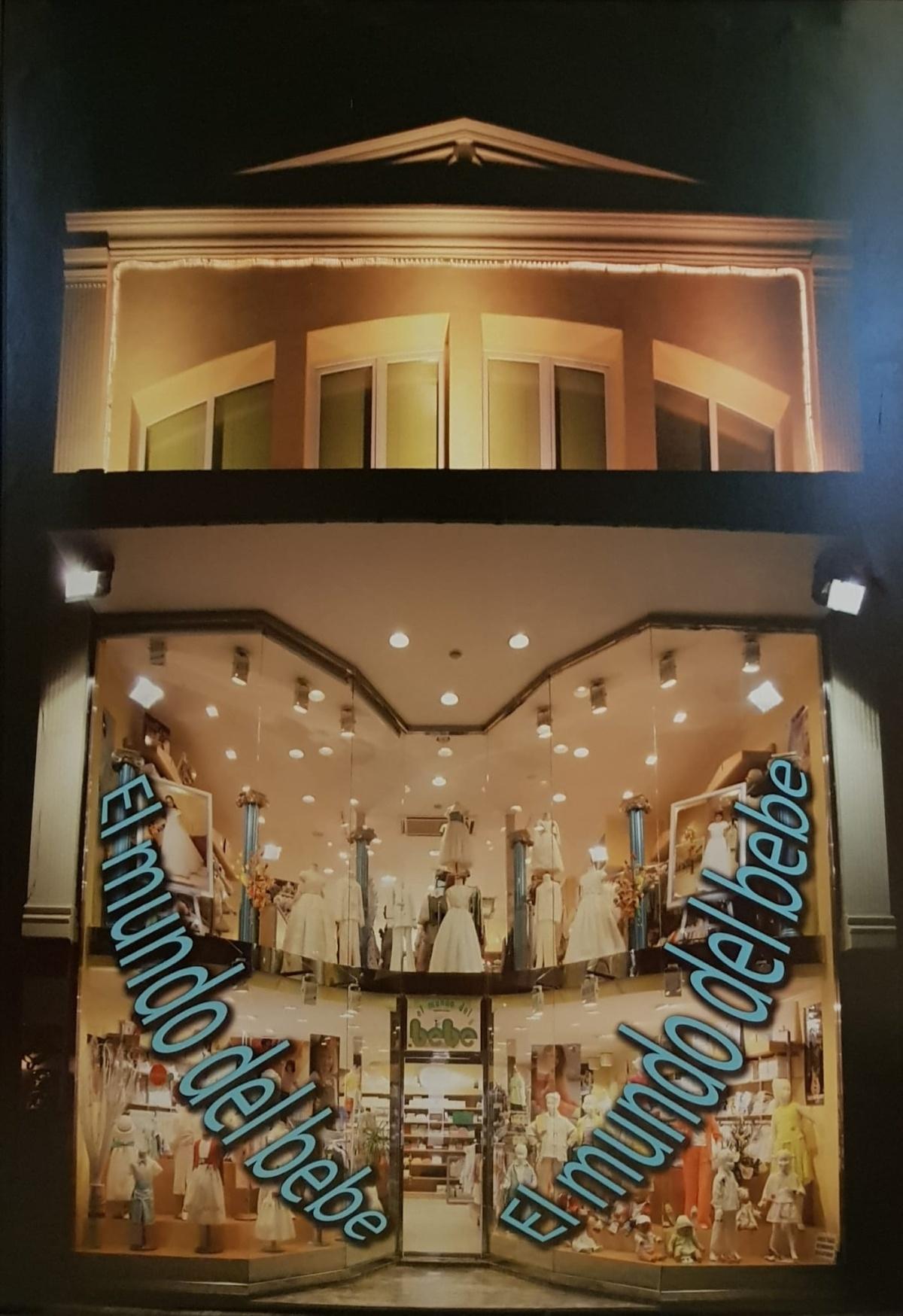 El Mundo del Bebé de Dénia, un emblema de las tiendas de barrio, baja la persiana El Mundo del Bebé de Dénia, un emblema de las tiendas de barrio, baja la persiana