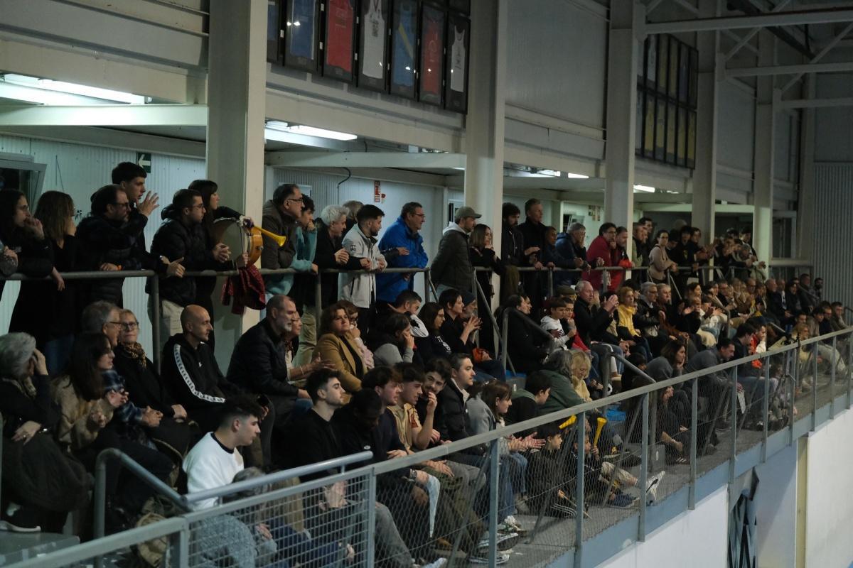 Pese a que los de Dénia hicieron todo lo posible, Ilicitano demostró que es colíder de la clasificación Pese a que los de Dénia hicieron todo lo posible, Ilicitano demostró que es colíder de la clasificación