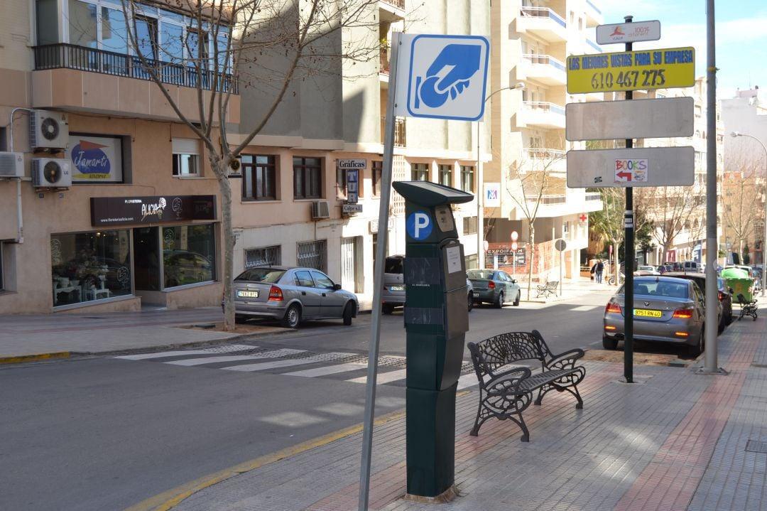 Calp reduce a la mitad el precio para estacionar Calp reduce a la mitad el precio para estacionar