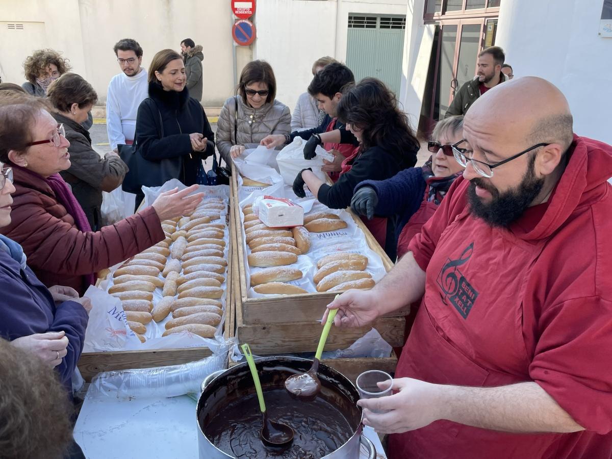 Las Fiestas de Sant Antoni y Sant Blai repartirán tradición en Benitatxell Las Fiestas de Sant Antoni y Sant Blai repartirán tradición en Benitatxell