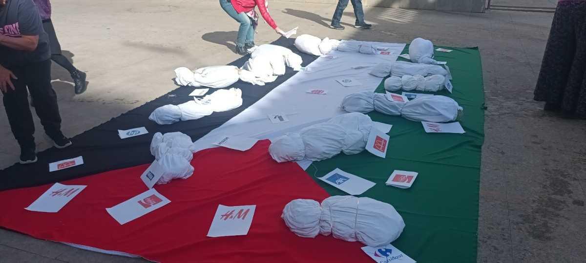 Moviment per Palestina de la Marina Alta exige al gobierno que rompa relaciones comerciales con Israel Moviment per Palestina de la Marina Alta exige al gobierno que rompa relaciones comerciales con Israel