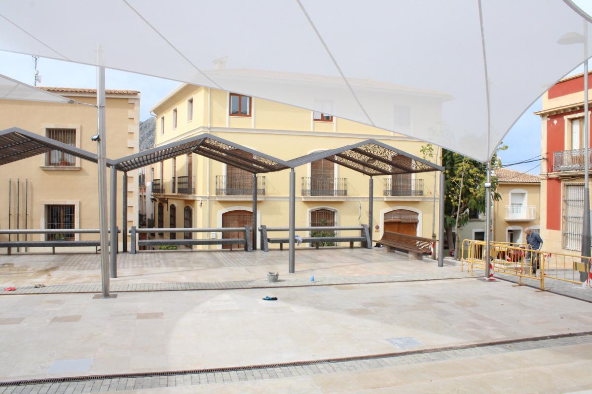 Concluyen las obras de la plaza Mayor de Ondara Concluyen las obras de la plaza Mayor de Ondara