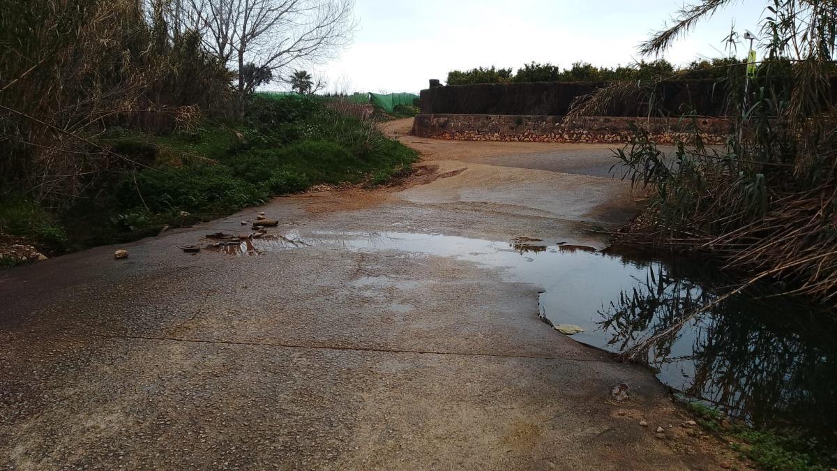 Caminos cortados en Dénia para prevenir ante la alerta naranja y situación 0