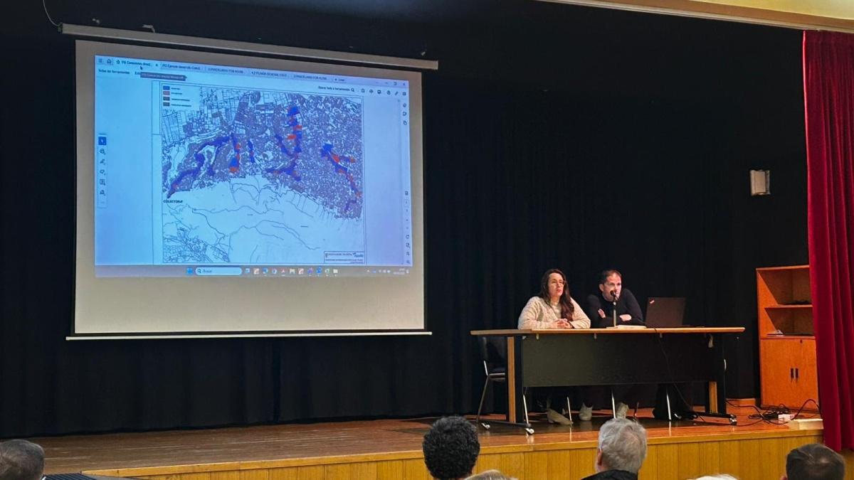 Casi 7.700 viviendas de Dénia continúan sin estar conectadas a la red general de alcantarillado Casi 7.700 viviendas de Dénia continúan sin estar conectadas a la red general de alcantarillado