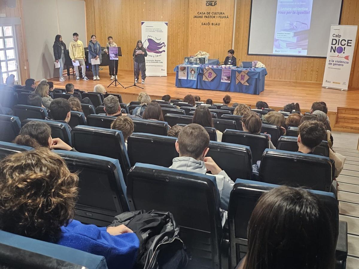 8M Calp: Voces por la igualdad 