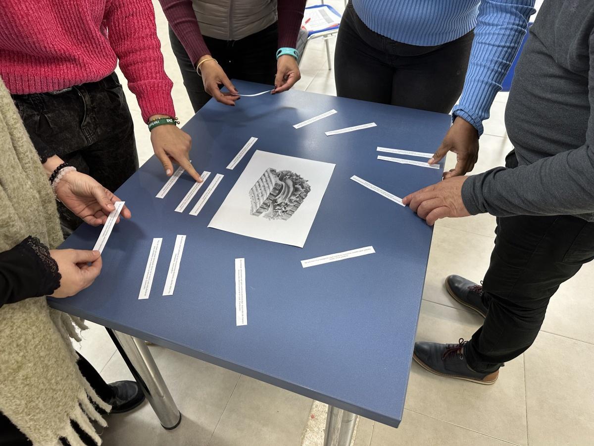La Unidad de Conductas Adictivas de Dénia facilita recursos para la educación de los hijos