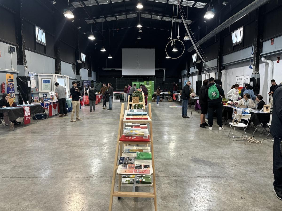 "Orienta't" deja ver como la Inteligencia Artificial emerge entre las profesiones de futuro "Orienta't" deja ver como la Inteligencia Artificial emerge entre las profesiones de futuro