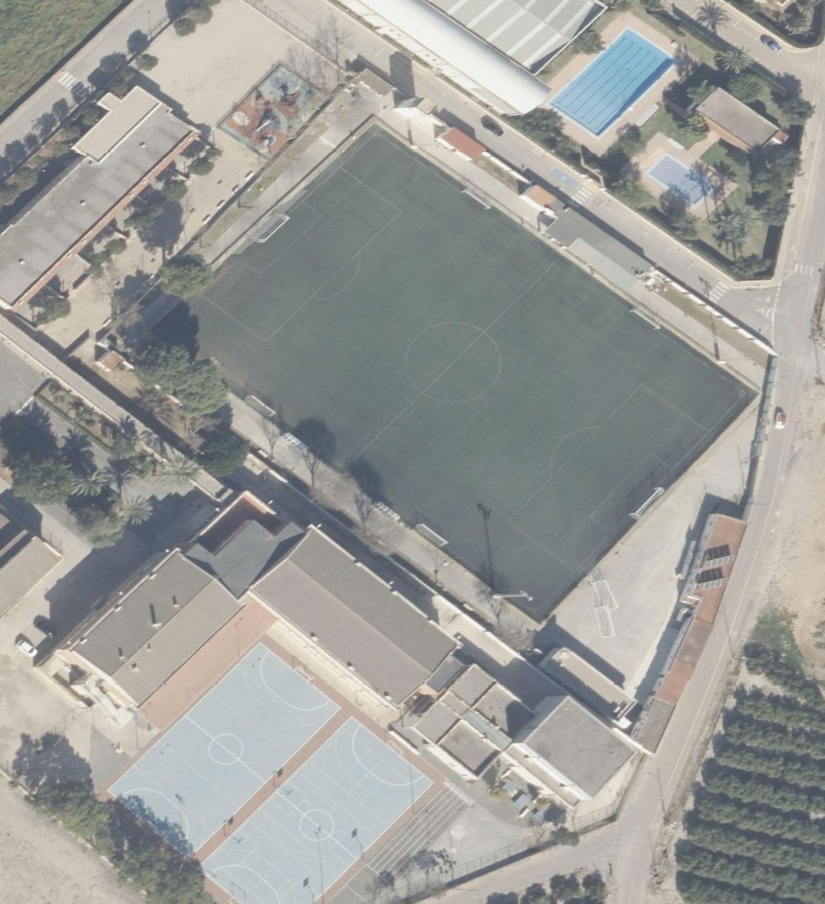 El Verger nombra el campo de fútbol municipal en honor a Paula Tomás, jugadora del Aston Villa El Verger nombra el campo de fútbol municipal en honor a Paula Tomás, jugadora del Aston Villa