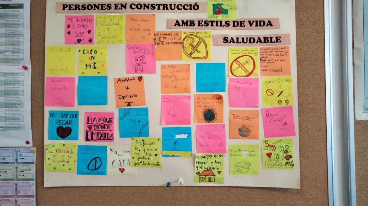 Casi novecientos escolares de Dénia participan en el taller de prevención de adicciones