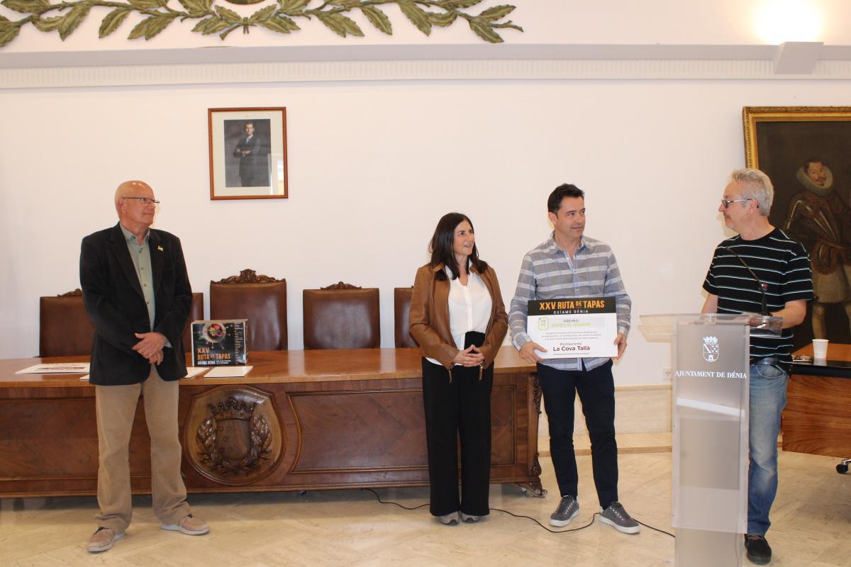 El ‘falso perrito’ de El Redolí, primer premio de la XXV Ruta de Tapas Dénia