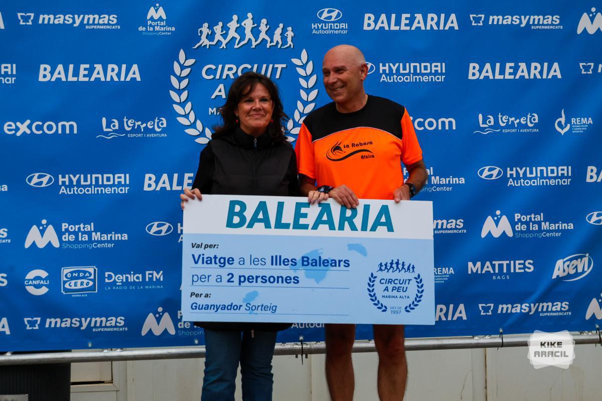 Más de 1.500 corredores se dan cita en la Volta a Peu de Dénia Más de 1.500 corredores se dan cita en la Volta a Peu de Dénia