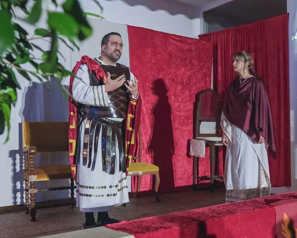 Más de un millar de personas presencian la magnífica escenificación de La Pasión de Ondara