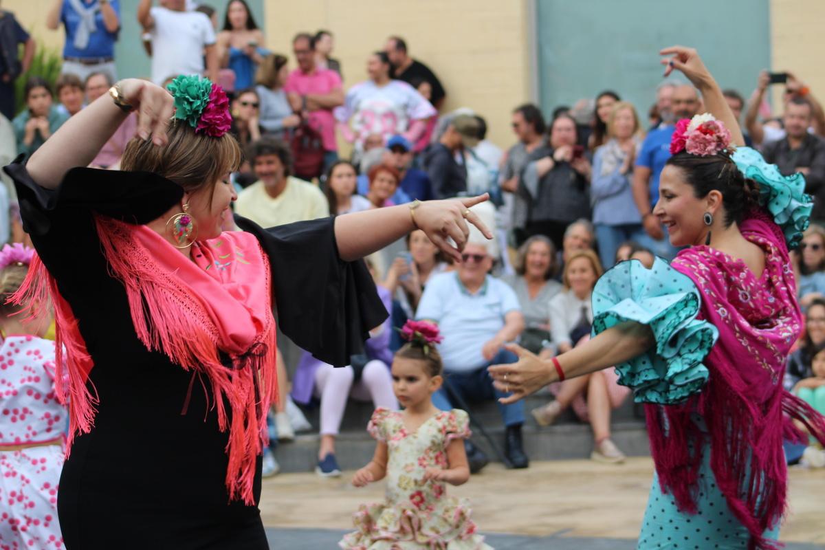 El Festival DAMA convierte las calles dianenses en todo un espectáculo 