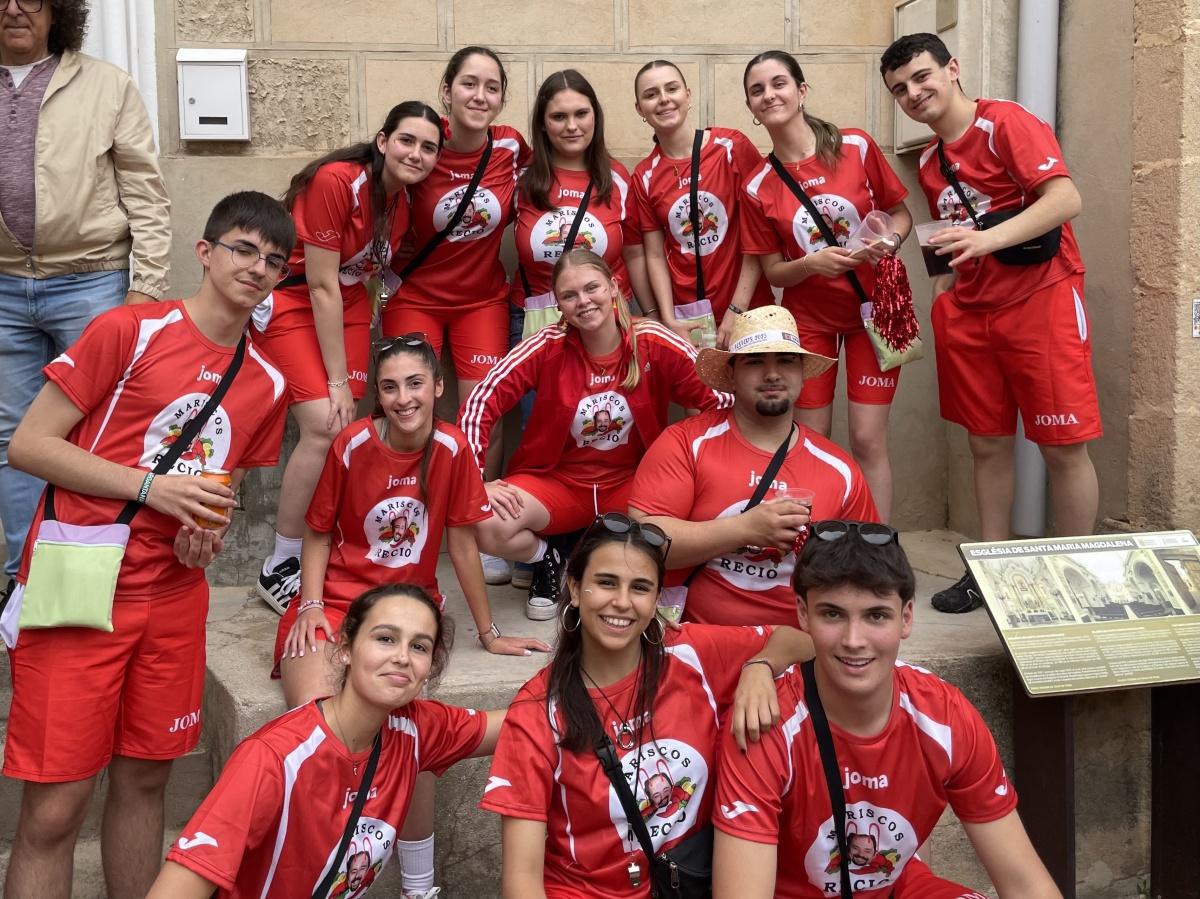 Los disfraces de ‘Poble Brut’, Trump y el entierro del Papa se proclaman ganadores del concurso de San Pancracio en Benitatxell Los disfraces de ‘Poble Brut’, Trump y el entierro del Papa se proclaman ganadores del concurso de San Pancracio en Benitatxell