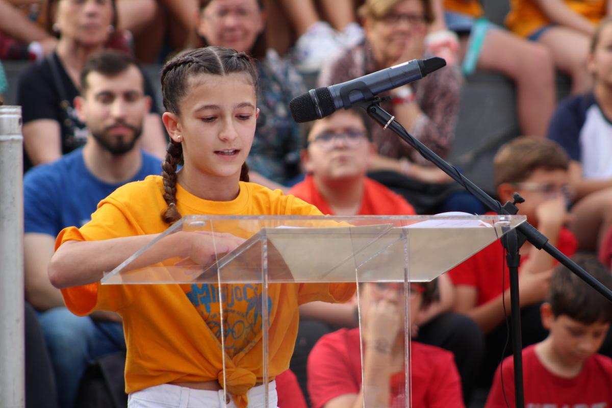 Dénia encén la flama dels Minijocs amb un acte protagonitzat per l’esport base Dénia encén la flama dels Minijocs amb un acte protagonitzat per l’esport base