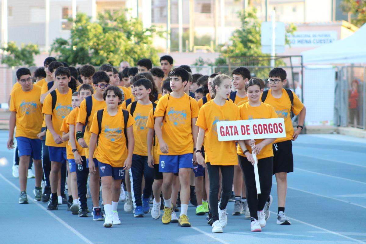 Multitudinària inauguració del Minijocs a la capital comarcal