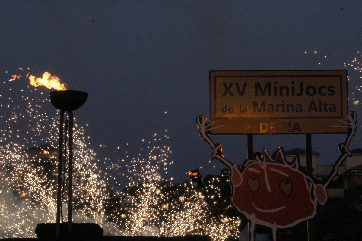 Multitudinària inauguració del Minijocs a la capital comarcal