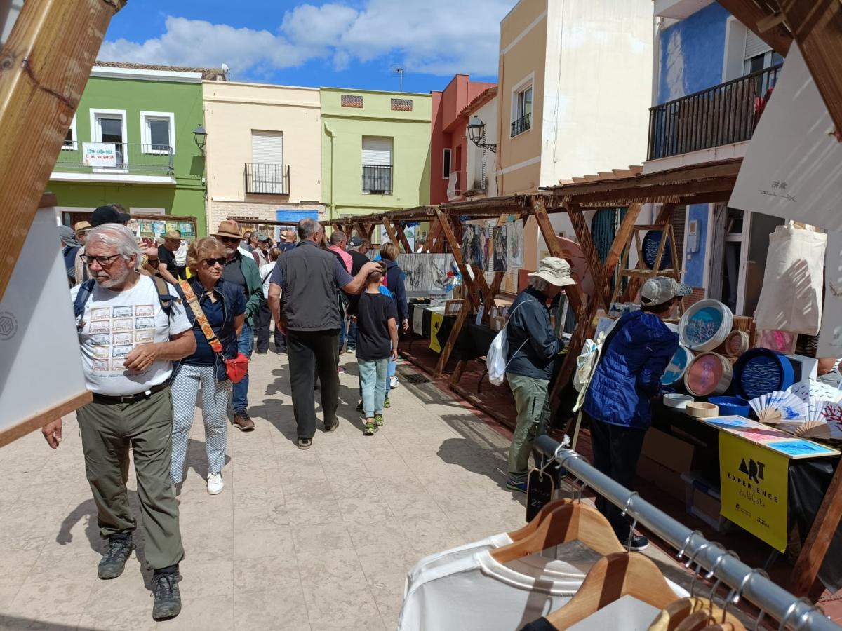 Mercat d'Art Els Poblets, caps de setmana per sumergir-se amb variades propostes Mercat d'Art Els Poblets, caps de setmana per sumergir-se amb variades propostes