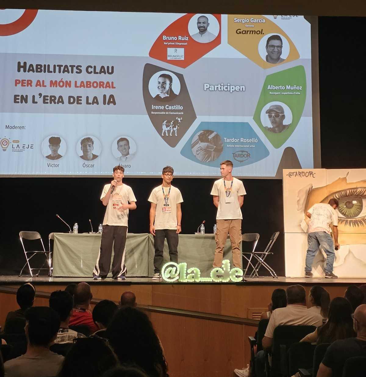 ‘"Éxitos Compartidos" inspira a jóvenes de Dénia ‘"Éxitos Compartidos" inspira a jóvenes de Dénia