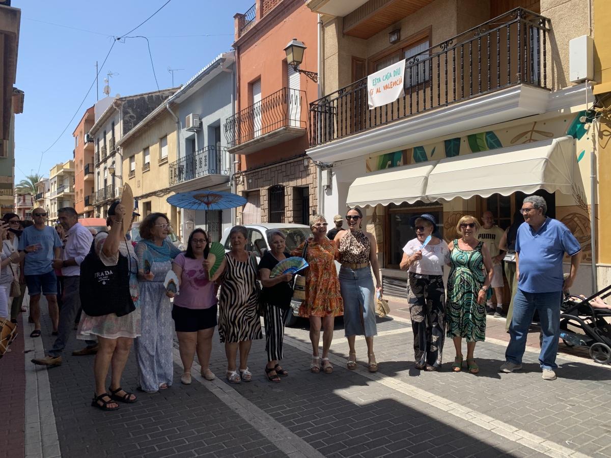 Safari Art El Verger transforma els seus carrers en un museu a l'aire lliure Safari Art El Verger transforma els seus carrers en un museu a l'aire lliure
