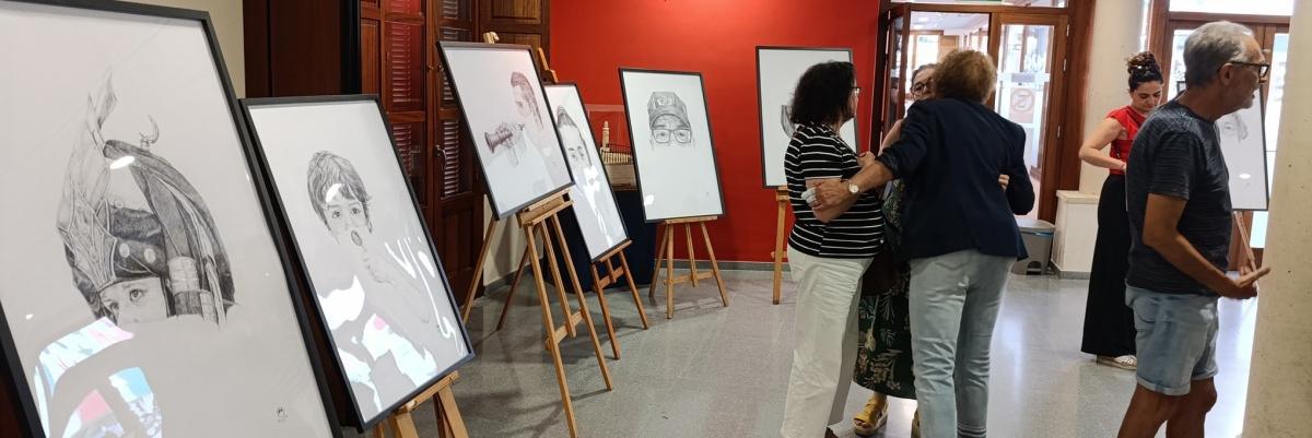 "Ratlla a ratlla", el resum de dèsset anys de mestria i art de l'artista ondarenc Toni Ortolà