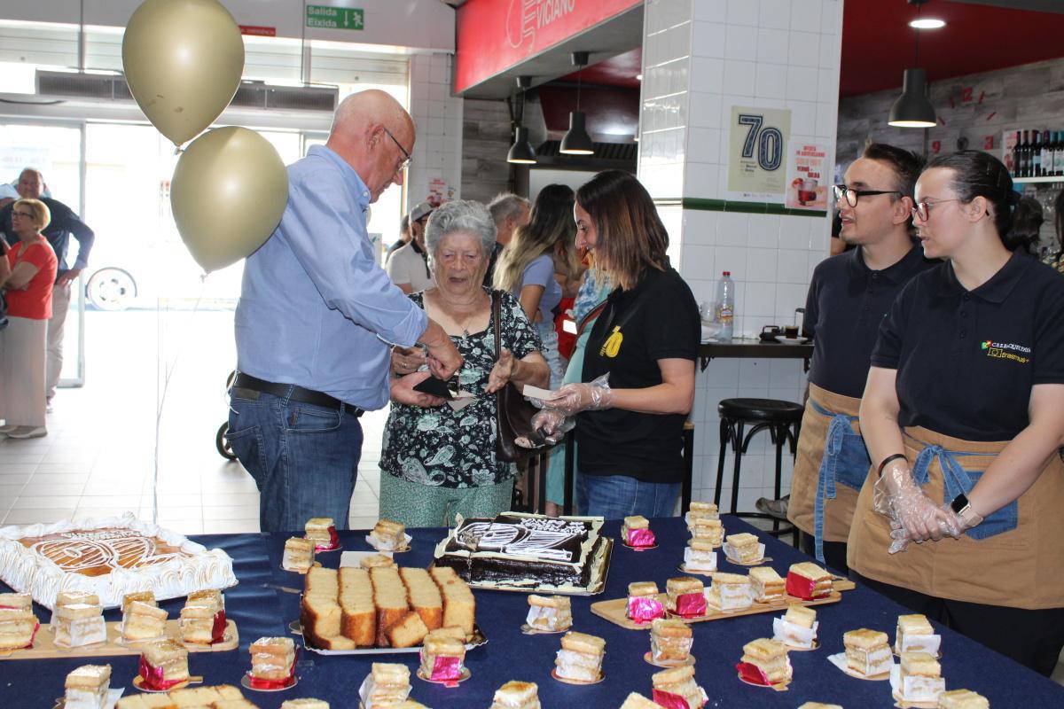 Un dulce fin de aniversario del Mercat de Dénia