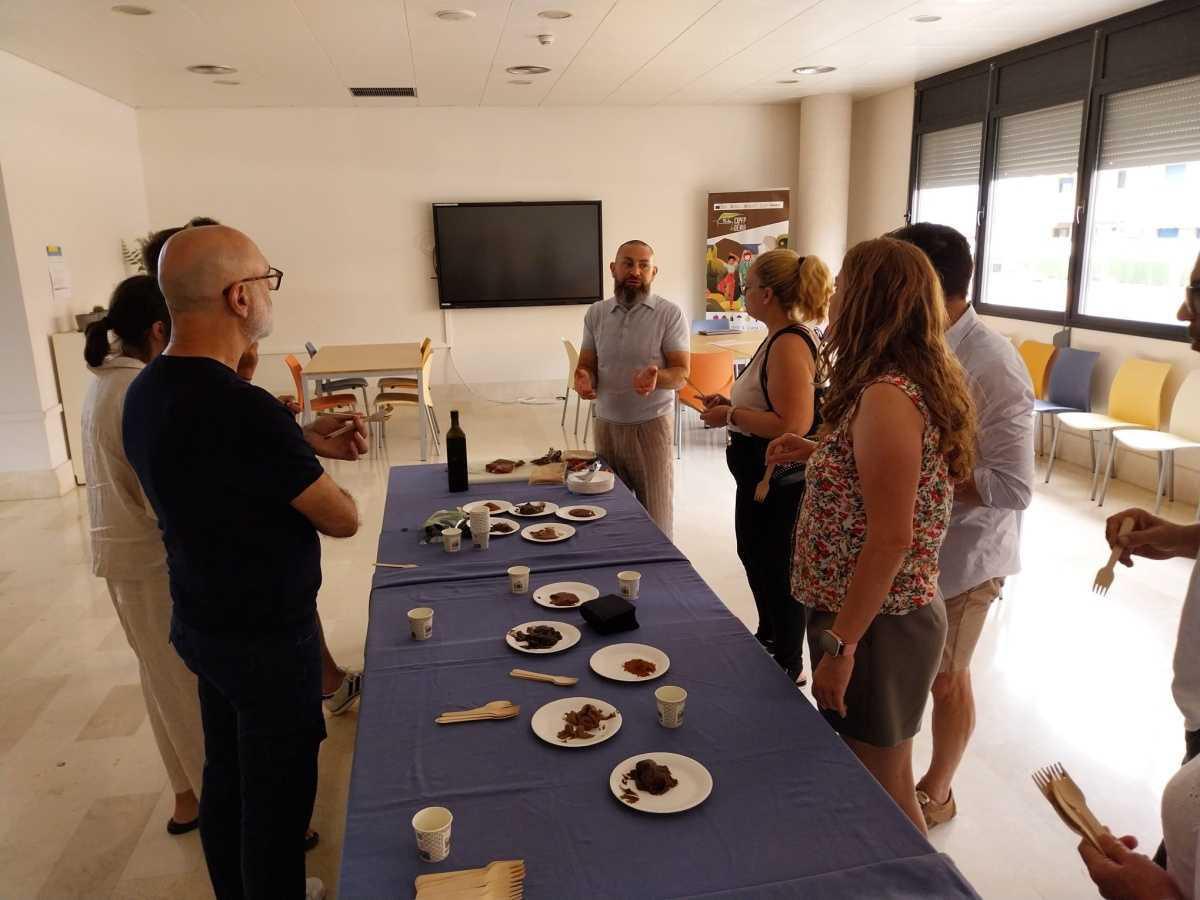 L’economista Jaume Mora anima a obrir nous mercats revaloritzant el producte de la Marina Alta