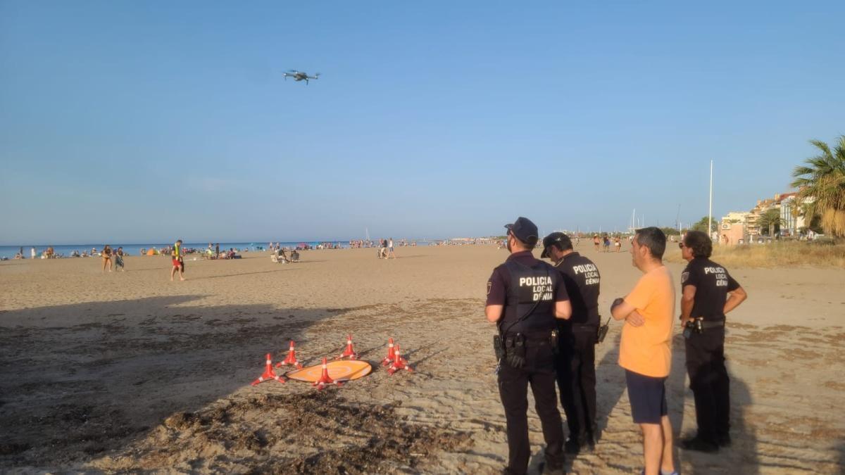 Noche de San Juan tranquila en Dénia, sin incidencias destacables