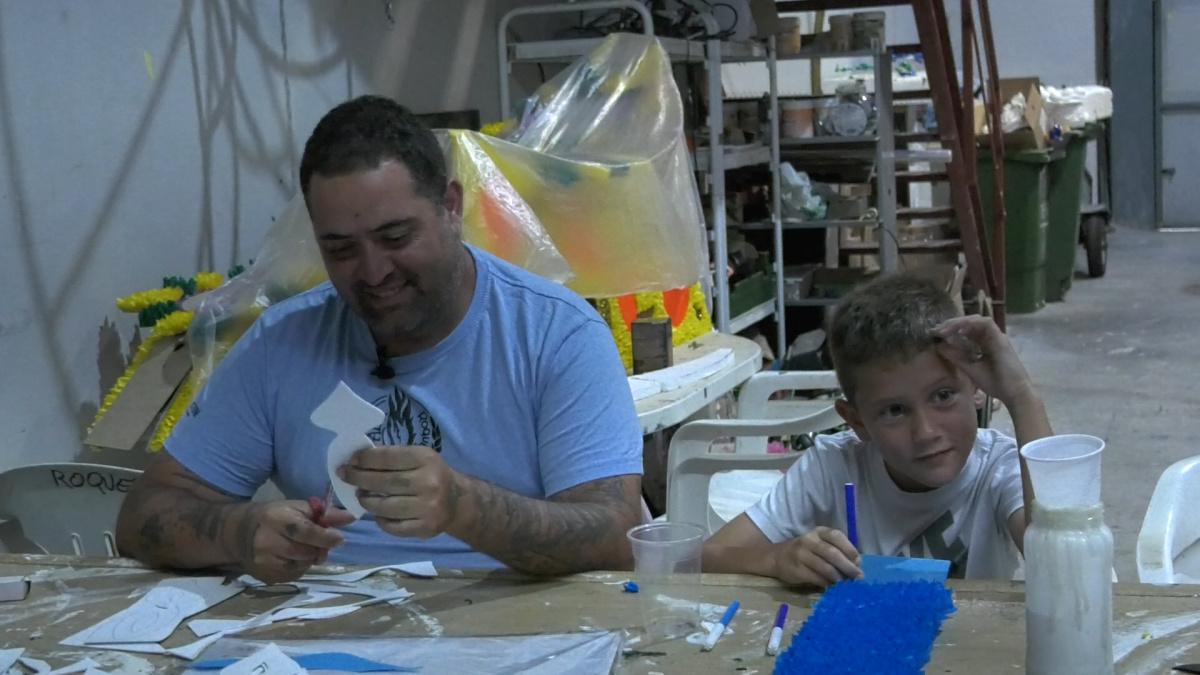 Preparatius de les Carrosses a Dénia: tradició i esforç