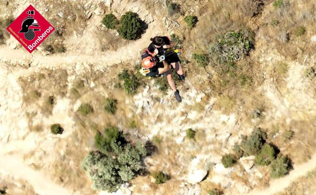 Rescatada una senderista en el Peñón de Ifach tras sufrir un presíncope por deshidratación