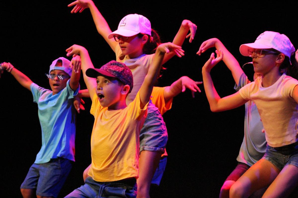 Gala comiat dels cursos de Joventut de Dénia
