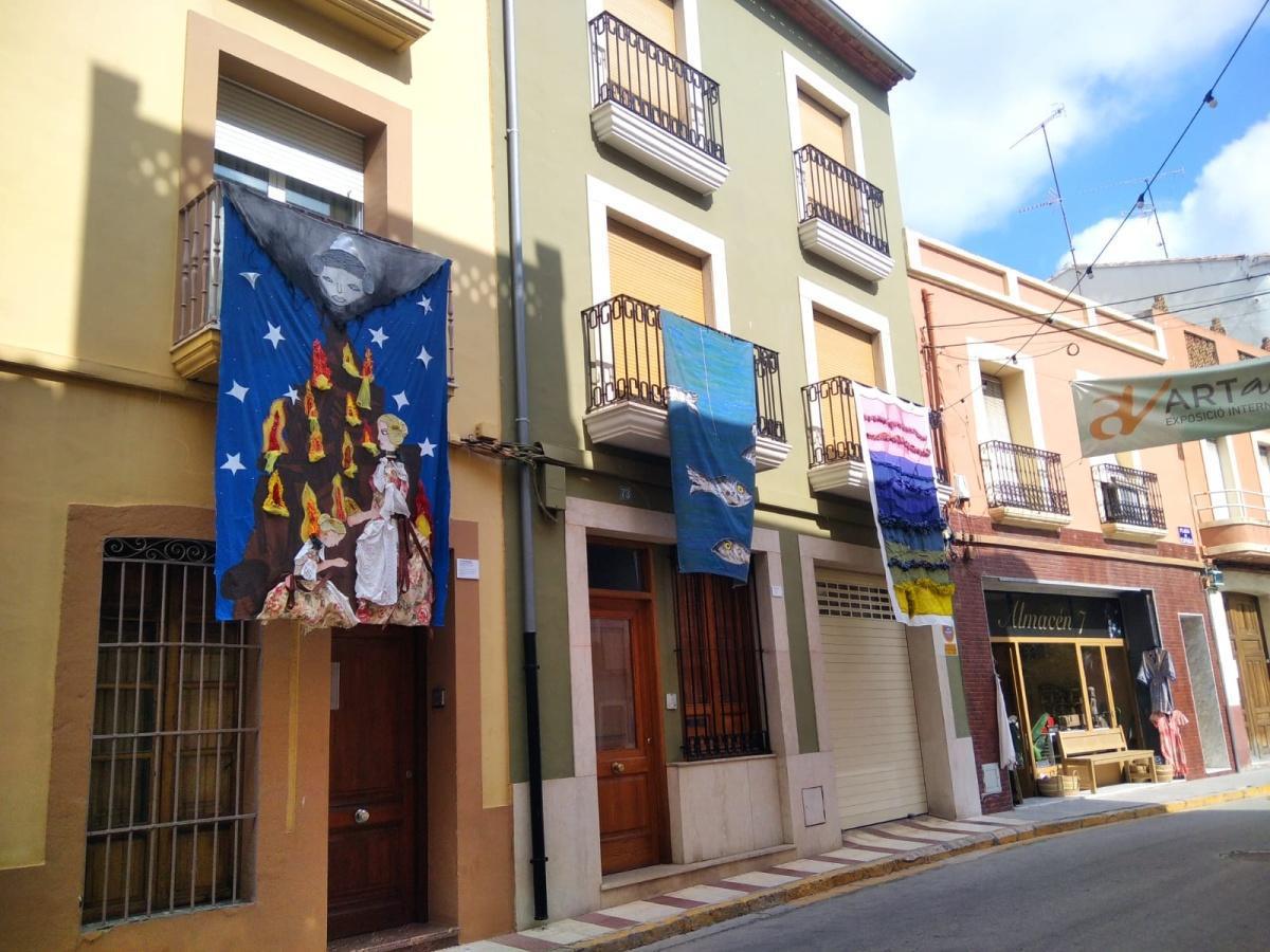 Art al Vent conquista a los amantes callejeros de Gata de Gorgos
