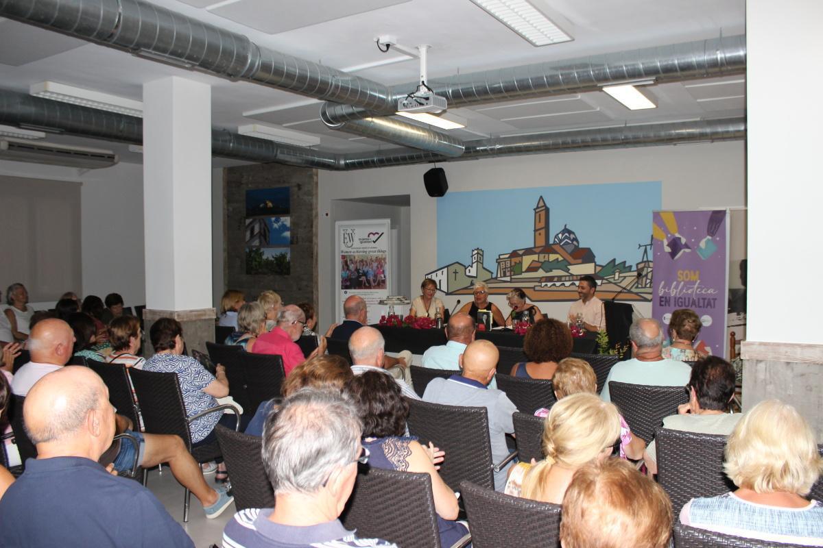 Benitatxell instaura la Literatura a la fresca  Benitatxell instaura la Literatura a la fresca