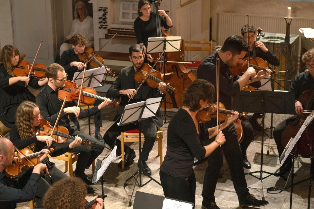Llega a Teulada Moraira ‘Notas que Viajan’, un encuentro musical entre la orquesta filarmónica Rhein-Neckar de Alemania y el Conservatorio de Música de Teulada. 