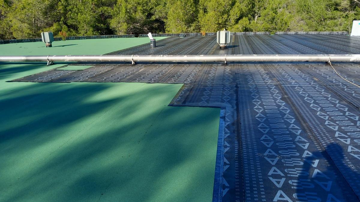 Aguas de Calpe posa de nou en servici el depòsit de Corralets després de la seua rehabilitació integral