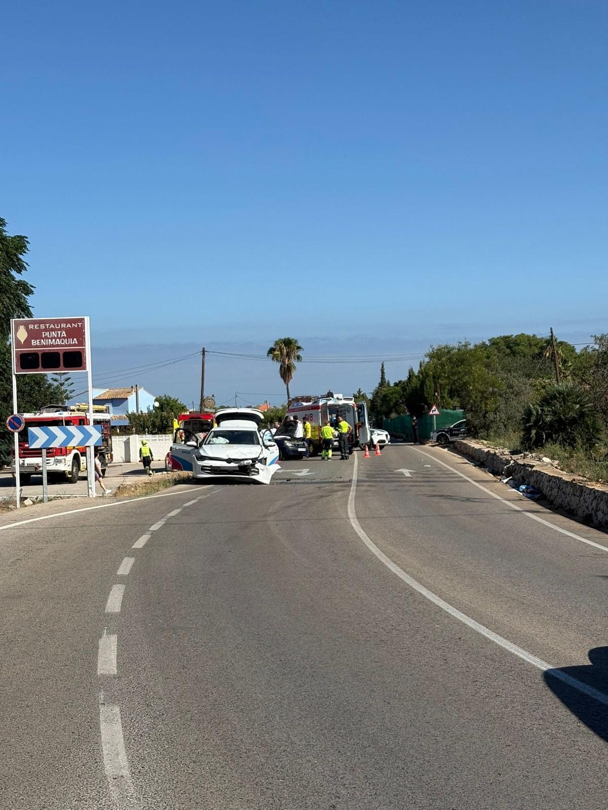 Choque frontal en la curva de Benimaquía de La Xara Choque frontal en la curva de Benimaquía de La Xara