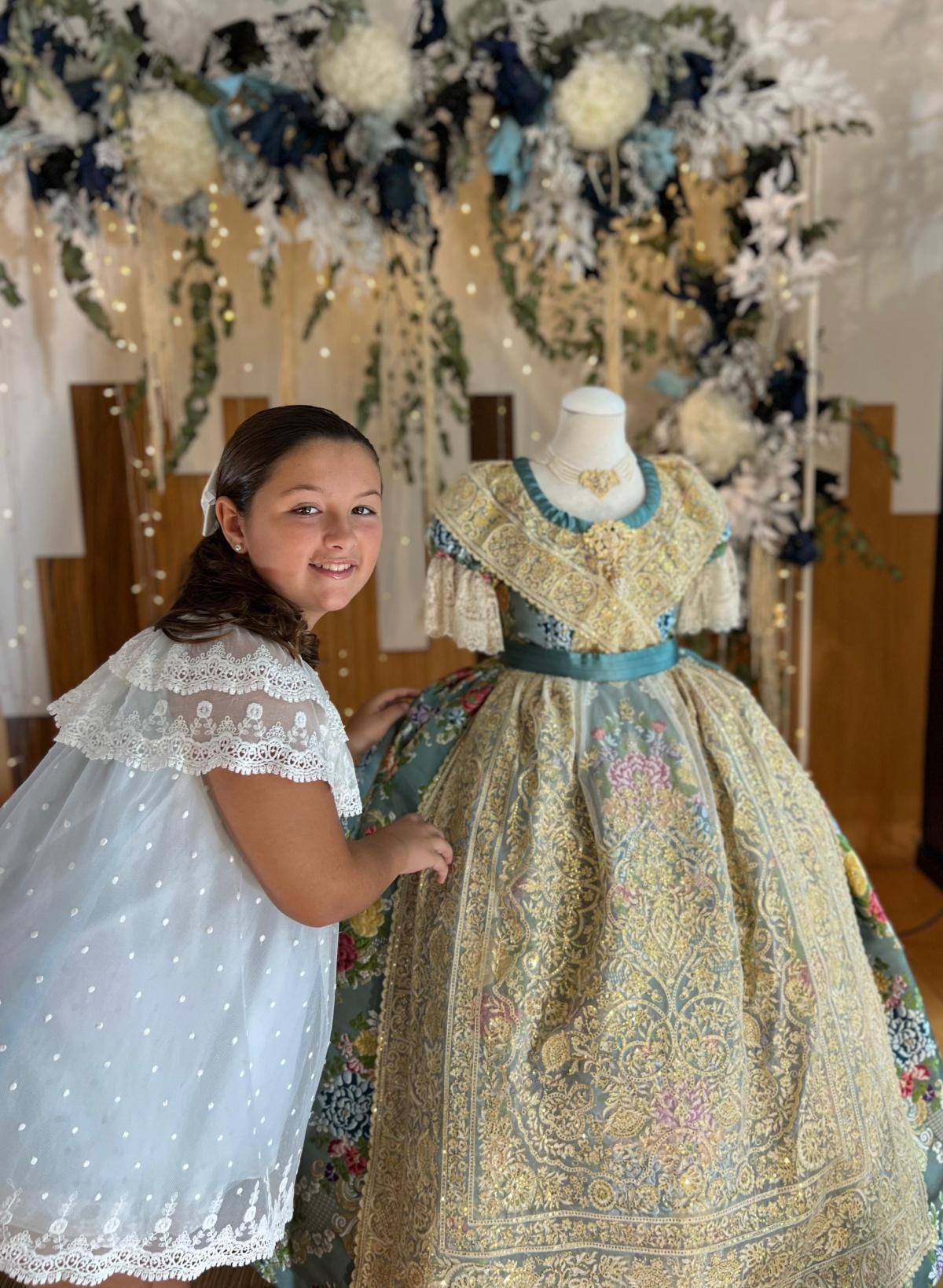 A Elia Lull Ballester, la nostra fallera major infantil de Dénia A Elia Lull Ballester, la nostra fallera major infantil de Dénia