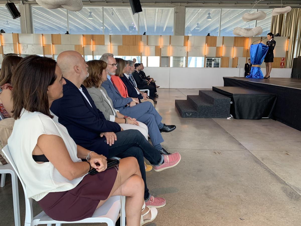 Los Santos Custodios nos recuerdan la labor de la Policía Nacional de Dénia en actos solidarios como el del pequeño Luca