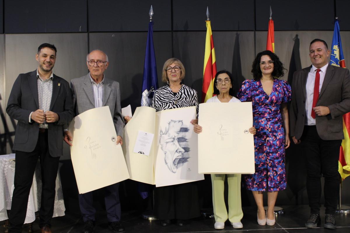 Ondara celebra el 9 d'Octubre reconeixent a veïns del poble