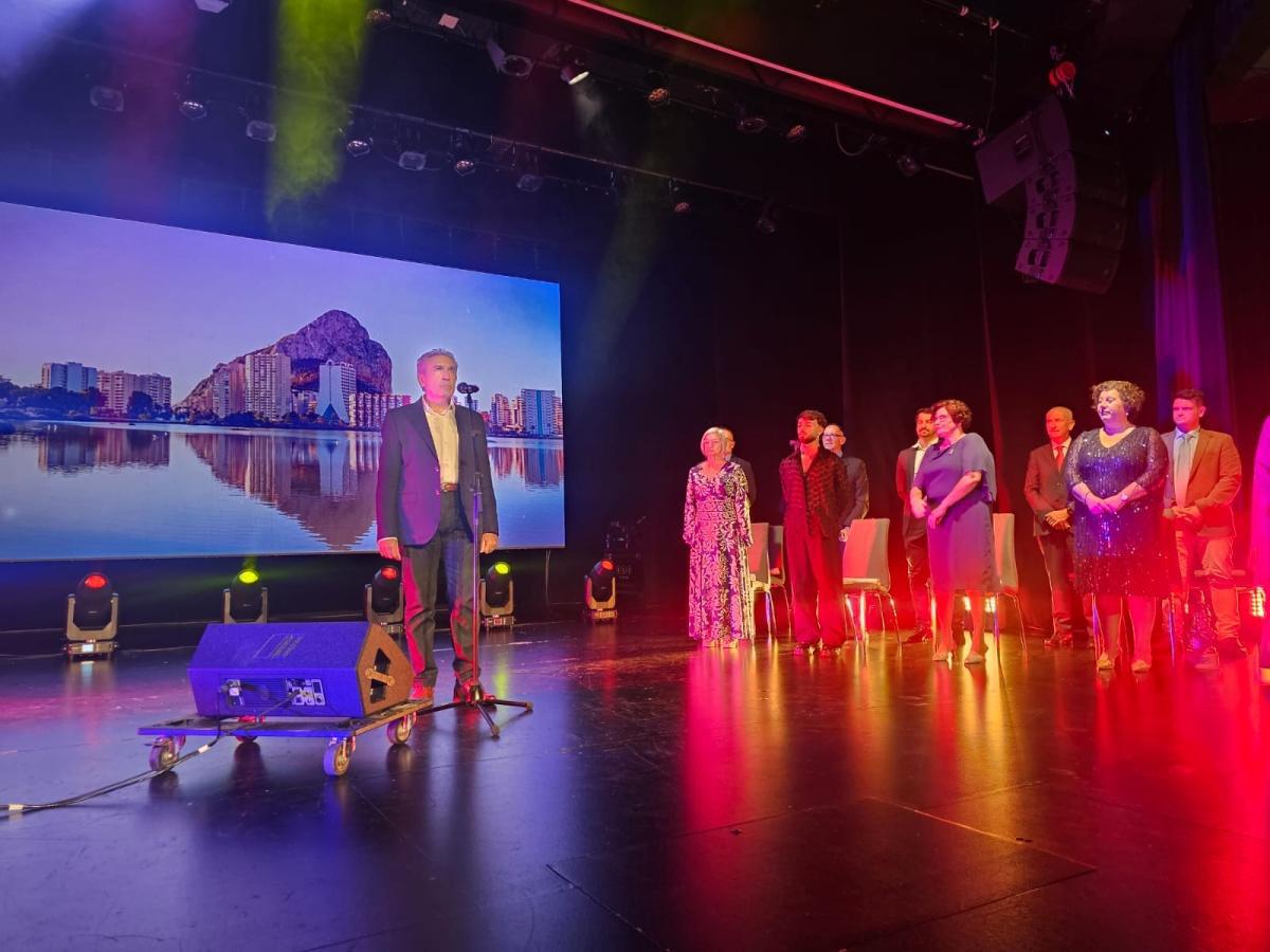 Calp celebra el 9 d’Octubre concedint el premi “Jaume Pastor i Fluixà-9 d’Octubre” a CREAMA Calp celebra el 9 d’Octubre concedint el premi “Jaume Pastor i Fluixà-9 d’Octubre” a CREAMA