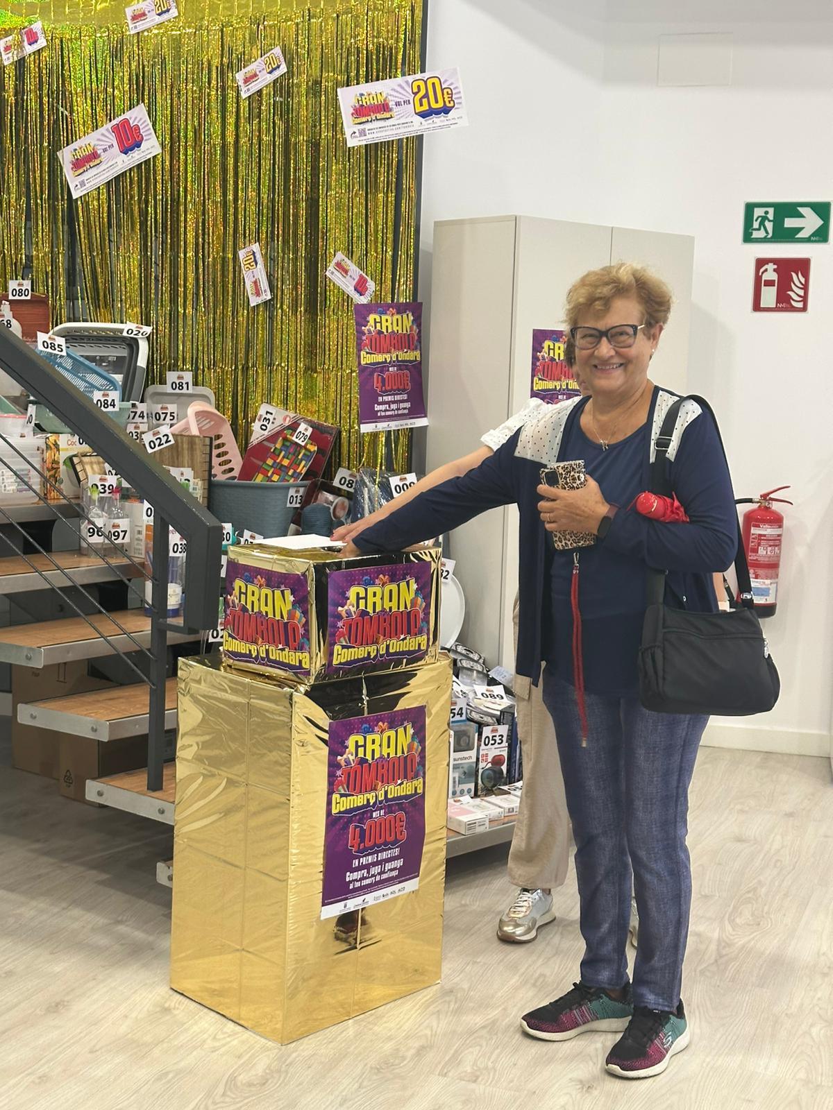 Ja està ací la gran tómbola del comerç d'Ondara! 