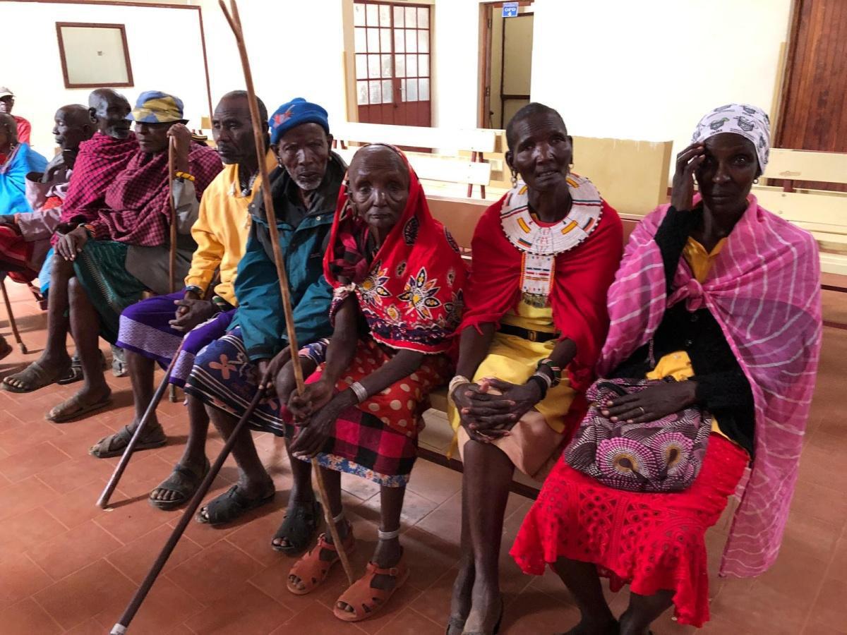 La ONG calpina Visió sense Fronteres vuelve de Kenia para operar cataratas La ONG calpina Visió sense Fronteres vuelve de Kenia para operar cataratas