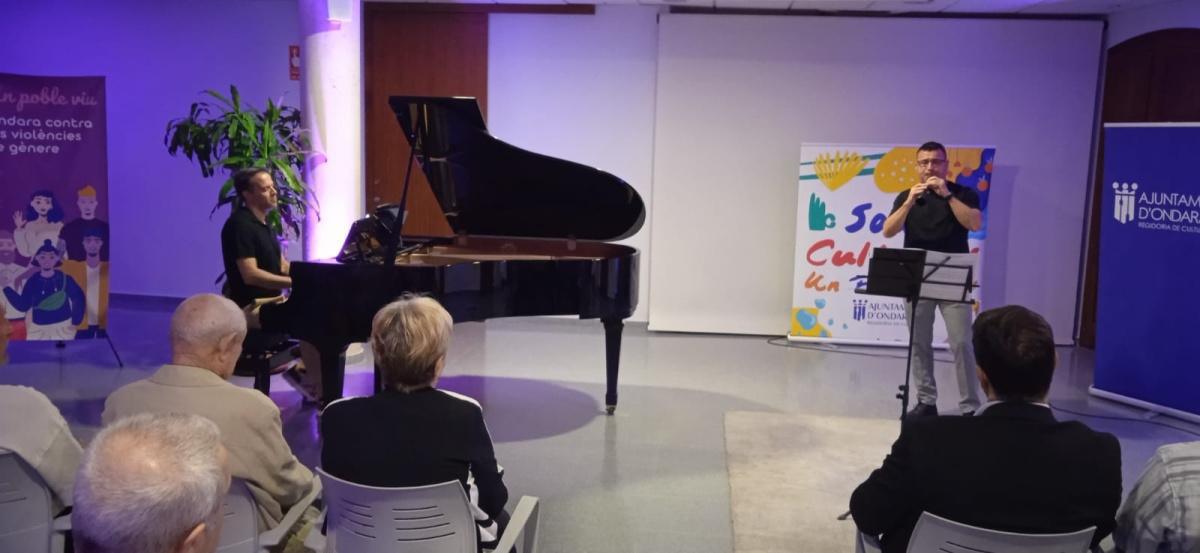 Juan Miguel Calabuig “Tatxa” és Premi del Públic del Certamen de Composició per a Dolçaina i Piano Vila Ondara